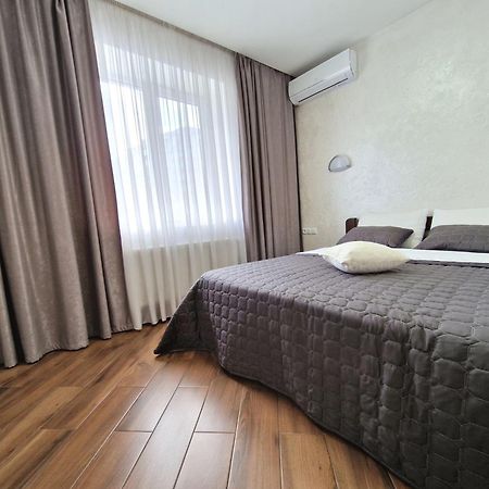 Luxury Apart Ивано-Франковск Экстерьер фото